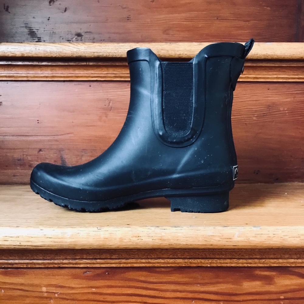 Roma Chelsea Matte Black Rain Boots
